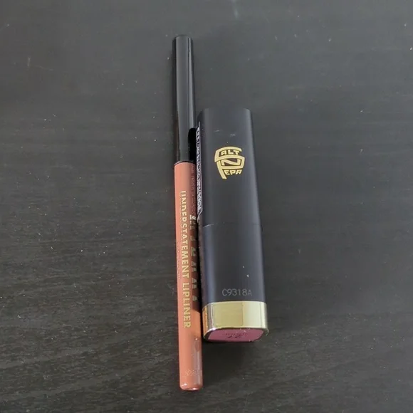 Lip Bundle (11 pcs) - Picture 7 of 8